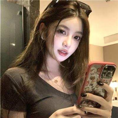 俏探女娇娃